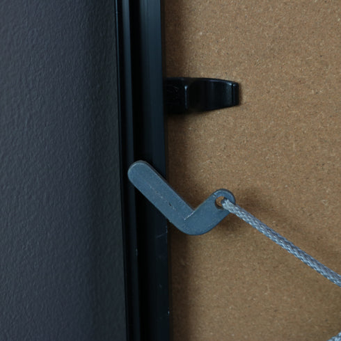 K15 アートポスター(複製) 黒フレーム マグリット風イメージ