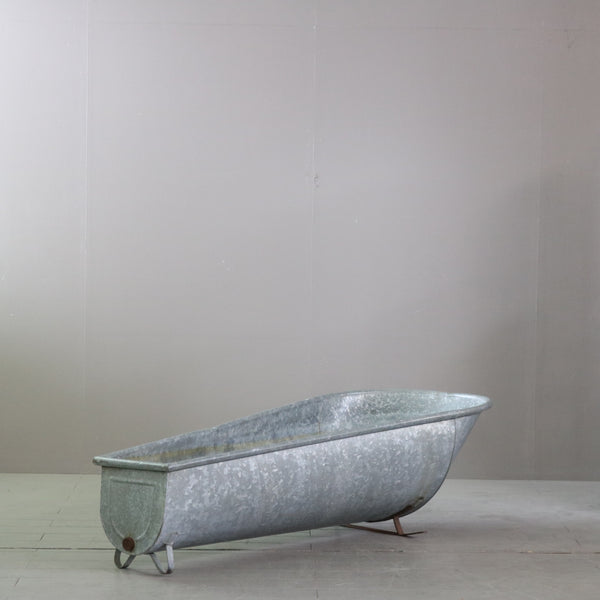 C727 ヴィンテージ メタル バスタブ 高さ45㎝ 幅163㎝ 奥行き66㎝