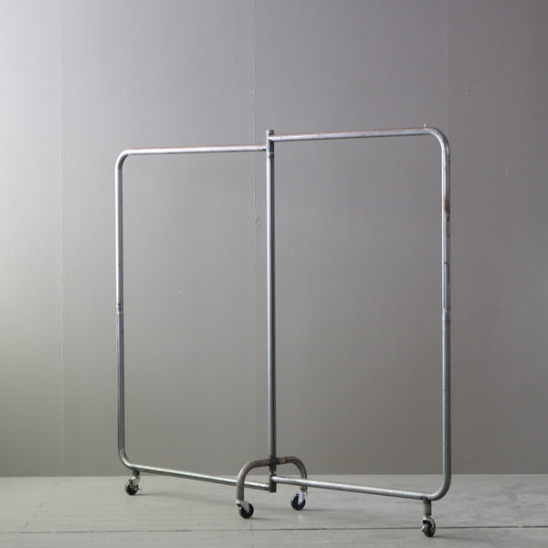 A729 ハンガーラック キャスター付き 開閉式 金属製 什器 高さ160㎝ 幅200㎝ 奥行き40㎝