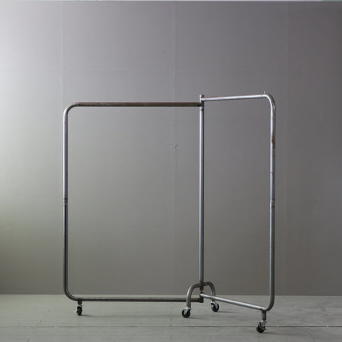 A729 ハンガーラック キャスター付き 開閉式 金属製 什器 高さ160㎝ 幅200㎝ 奥行き40㎝