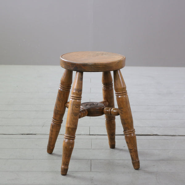 C735 スツール 木製 高さ41㎝ 幅29㎝ 奥行き30㎝