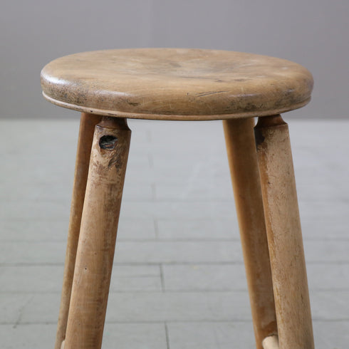 C736 スツール 木製 高さ45㎝ 幅29㎝ 奥行き28㎝