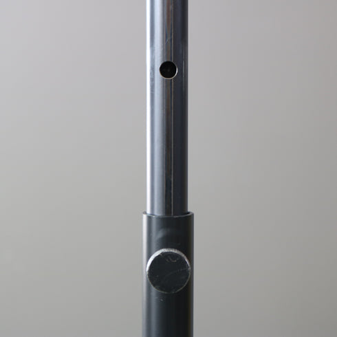 T字ハンガーラック 黒 伸縮 金属製 什器 高さ146㎝ 幅70㎝ 奥行き50㎝ 【A755】