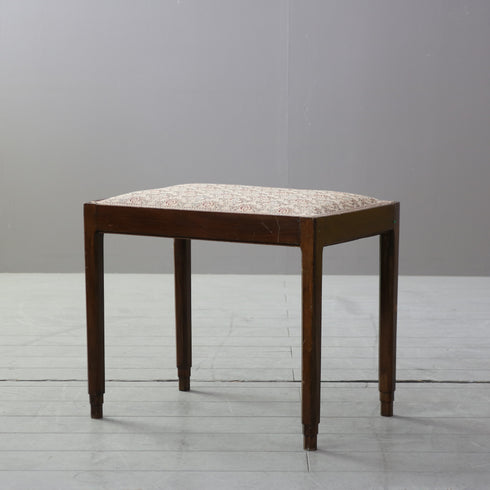 アンティーク スツール 木製 イギリス輸入家具 高さ44㎝ 幅51㎝ 奥行き35㎝ 【C765】