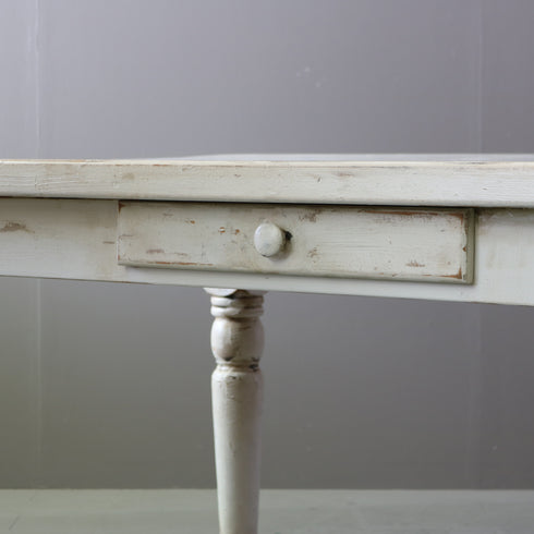 アンティーク調テーブル 白 木製 高さ71㎝ 幅152㎝ 奥行き86㎝ 【C793】