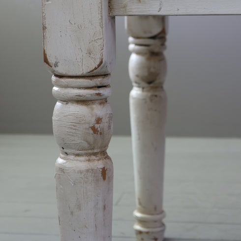 アンティーク調テーブル 白 木製 高さ71㎝ 幅152㎝ 奥行き86㎝ 【C793】