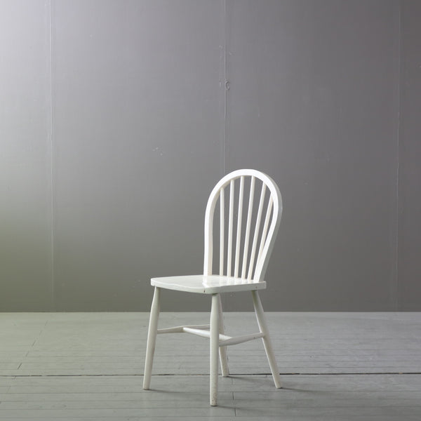 アンティーク調チェア 白 木製 高さ88㎝ 幅44㎝ 奥行き44㎝ 【C796】