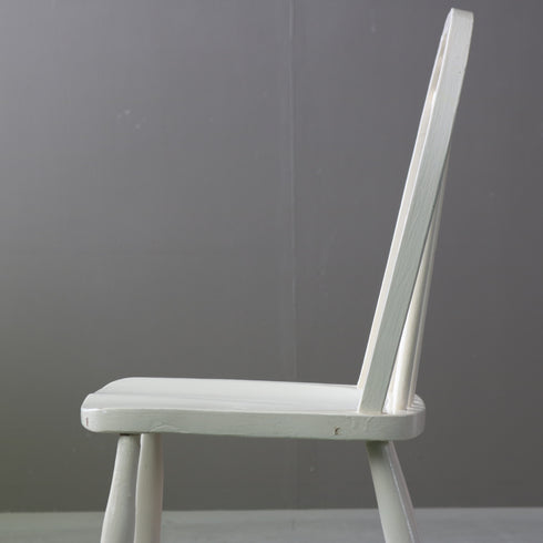 アンティーク調チェア 白 木製 高さ88㎝ 幅44㎝ 奥行き44㎝ 【C796】