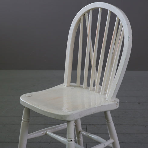 アンティーク調チェア 白 木製 高さ87㎝ 幅44㎝ 奥行き45㎝ 【C797】