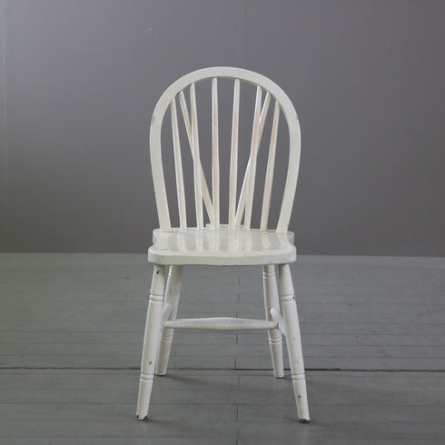 アンティーク調チェア 白 木製 高さ87㎝ 幅44㎝ 奥行き45㎝ 【C797】