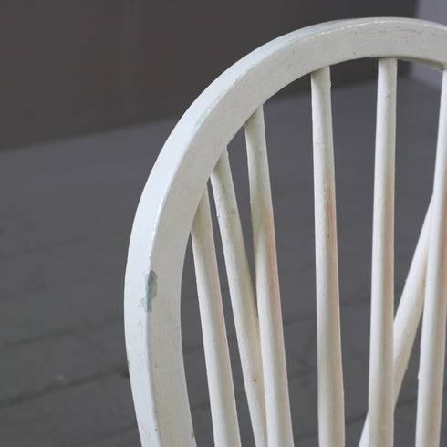 アンティーク調チェア 白 木製 高さ87㎝ 幅44㎝ 奥行き45㎝ 【C797】