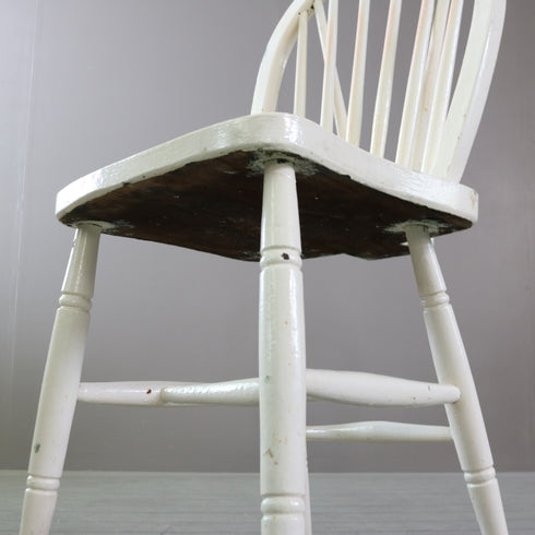 アンティーク調チェア 白 木製 高さ87㎝ 幅44㎝ 奥行き45㎝ 【C797】