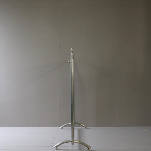 A2 ハンガーラック 伸縮 金属製 什器 高さ107㎝ 幅125㎝ 奥行40㎝