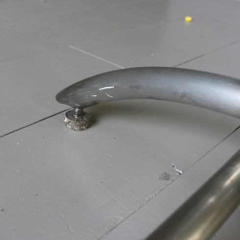 A2 ハンガーラック 伸縮 金属製 什器 高さ107㎝ 幅125㎝ 奥行40㎝