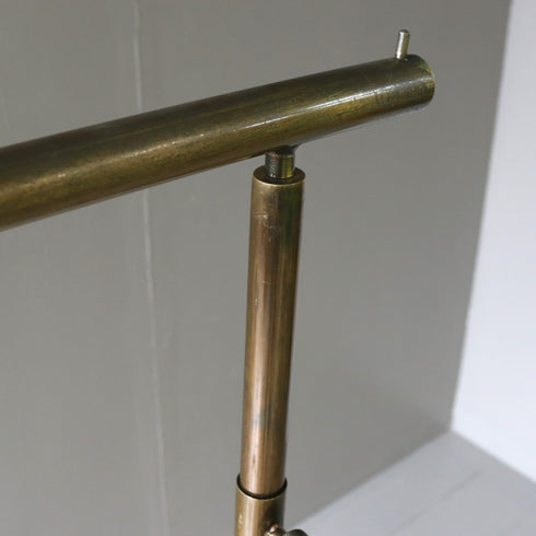 A3 ハンガーラック 伸縮 金属製 什器 高さ115㎝ 幅120㎝ 奥行40㎝