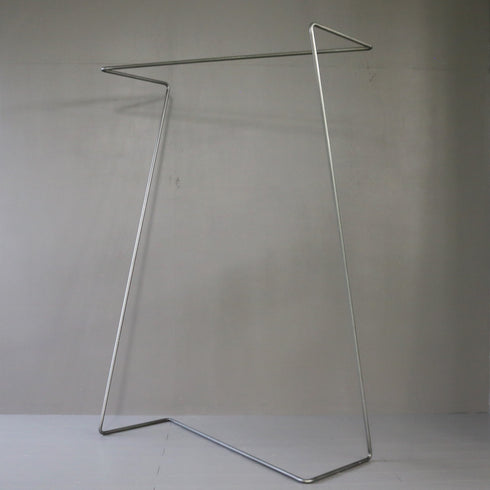 A11 ハンガーラック 金属製 什器 高さ169㎝ 幅120㎝ 奥行45㎝