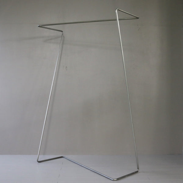 A11 ハンガーラック 金属製 什器 高さ169㎝ 幅120㎝ 奥行45㎝