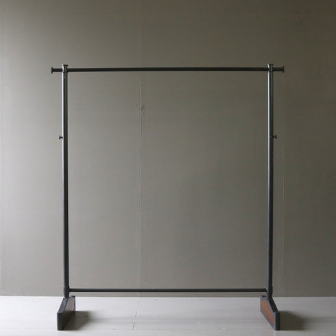 A17 ハンガーラック 伸縮 ウッド×アイアン 什器 高さ138㎝ 幅125㎝ 奥行46㎝