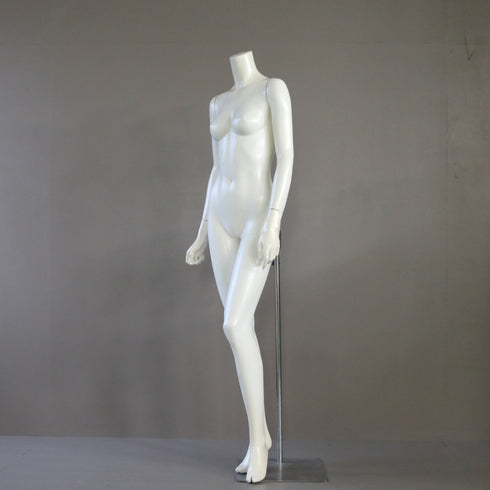 B29 マネキン 女性 什器 高さ164㎝ 幅48㎝ 奥行46㎝