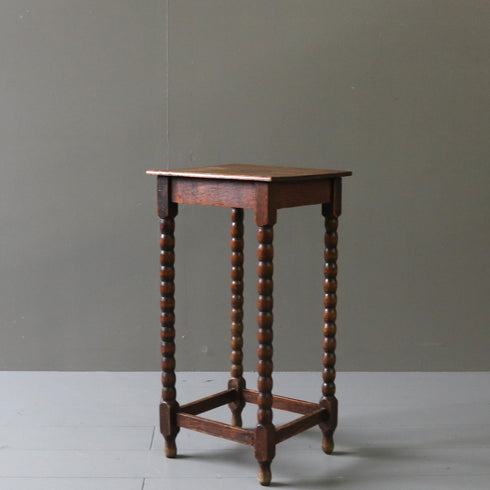 C50 サイドテーブル 木製 イギリス輸入家具 高さ53㎝ 幅28㎝ 奥行25㎝