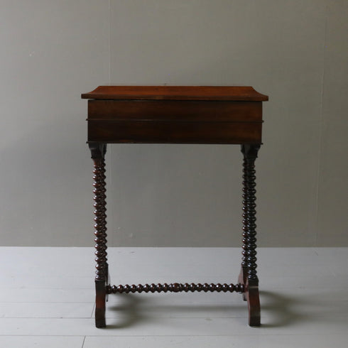 C56 アンティーク ドレッシングテーブル 展示台