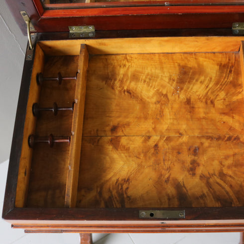 C56 アンティーク ドレッシングテーブル 展示台