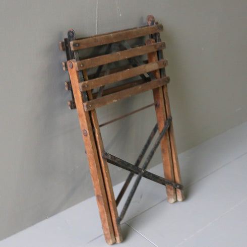 C57 フォールディングスツール 木製 イギリス輸入家具 高さ35㎝ 幅37㎝ 奥行27㎝