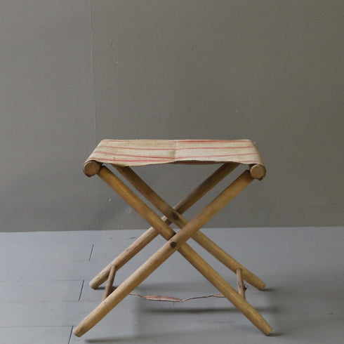 C59 フォールディングチェア 木製 イギリス輸入家具 高さ34㎝ 幅41㎝ 奥行32㎝