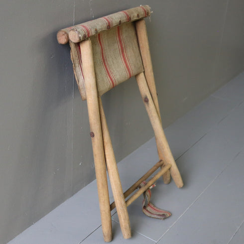 C59 フォールディングチェア 木製 イギリス輸入家具 高さ34㎝ 幅41㎝ 奥行32㎝