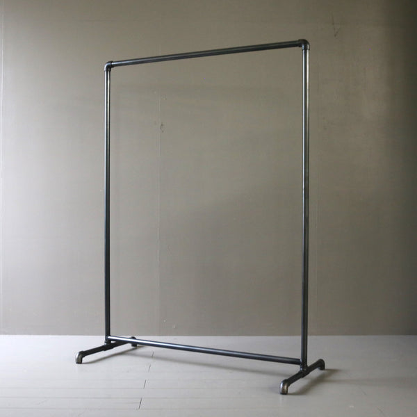 A66 黒ハンガーラック 金属製 什器 高さ150㎝ 幅110㎝ 奥行49㎝