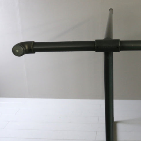 A66 黒ハンガーラック 金属製 什器 高さ150㎝ 幅110㎝ 奥行49㎝