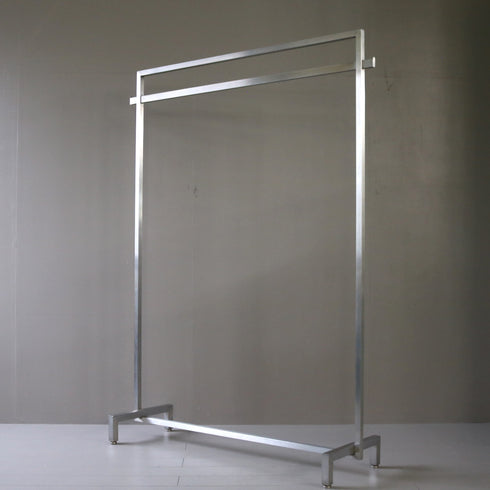 A74 ハンガーラック 金属製 什器 高さ178㎝ 幅135㎝ 奥行40㎝