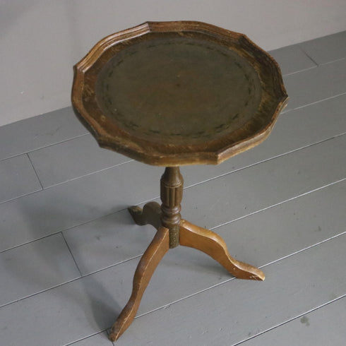 C81 ワインテーブル 木製 イギリス輸入家具 高さ52㎝ 幅34㎝ 奥行34㎝