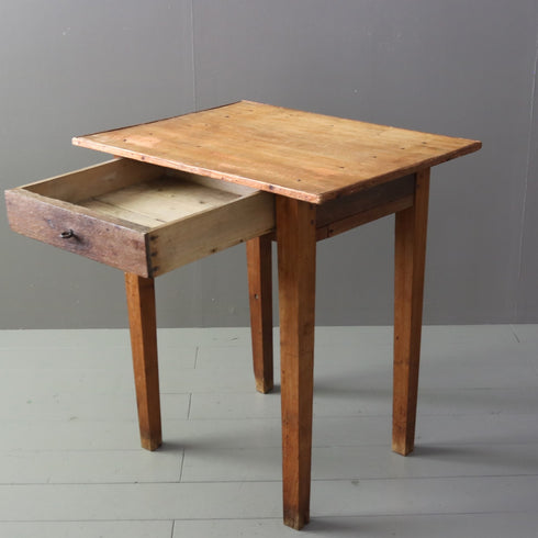 C84 アンティークデスク 木製 イギリス輸入 家具 高さ72㎝ 幅66㎝ 奥行51㎝