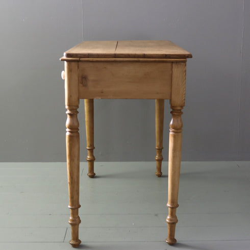 C93 アンティークデスク イギリス輸入 家具 高さ73㎝ 幅94㎝ 奥行48㎝