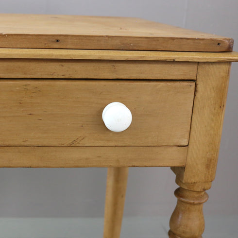 C93 アンティークデスク イギリス輸入 家具 高さ73㎝ 幅94㎝ 奥行48㎝