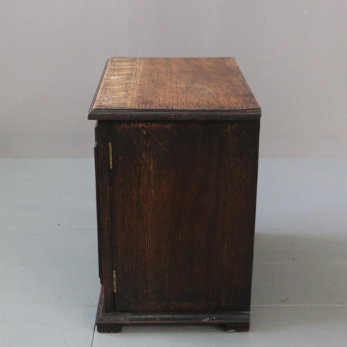 C99 アンティーク ミニキャビネット(観音開き&フラップ扉付き)