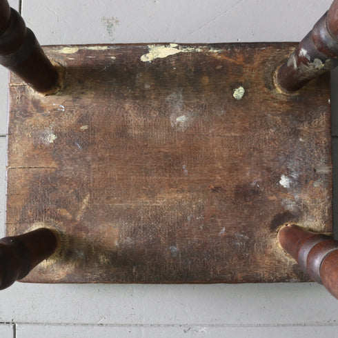 C105 アンティーク 展示台 スツール