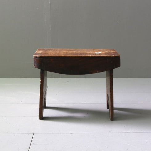 C106 アンティーク 卓上展示台