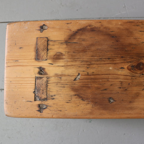 C107 アンティーク 卓上展示台