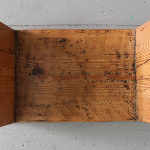 C107 アンティーク 卓上展示台