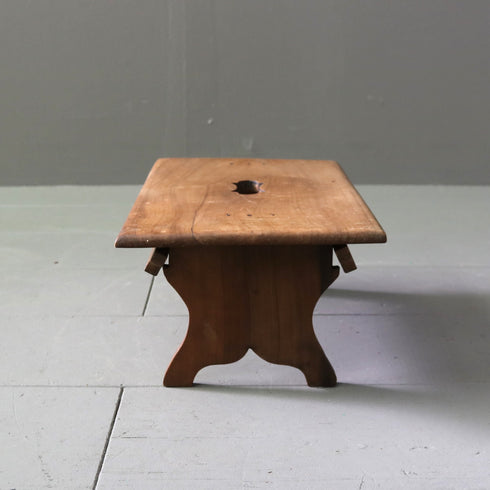 C110 アンティーク 卓上展示台