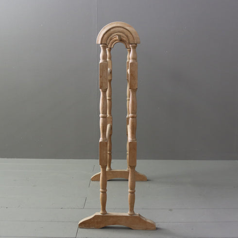 C115 アンティーク タオルラック