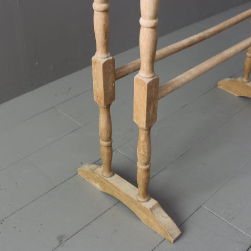 C115 アンティーク タオルラック