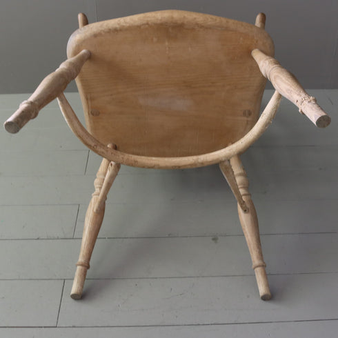 C117 アンティーク ウィンザーチェア