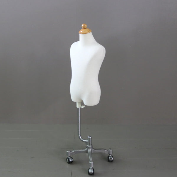 B123 トルソ 子ども キャスター付き 什器 高さ125㎝ 幅23㎝ 奥行23㎝