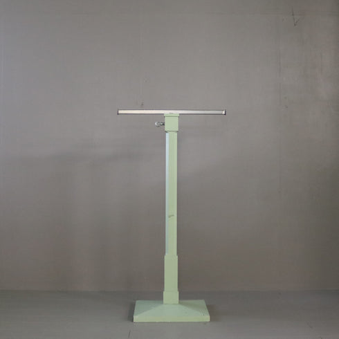 A126 T字スタンドディスプレイラック ウッド×アイアン 什器 高さ113㎝ 幅60㎝ 奥行40㎝