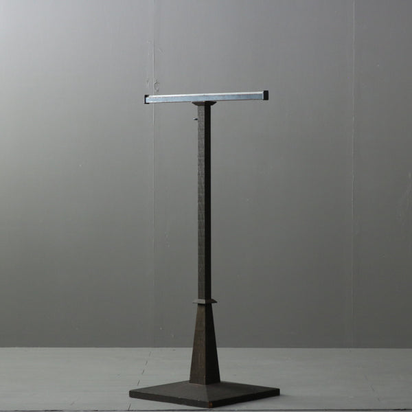 A166 T字ハンガーラック ウッド×アイアン 什器 高さ114㎝ 幅60㎝ 奥行40㎝