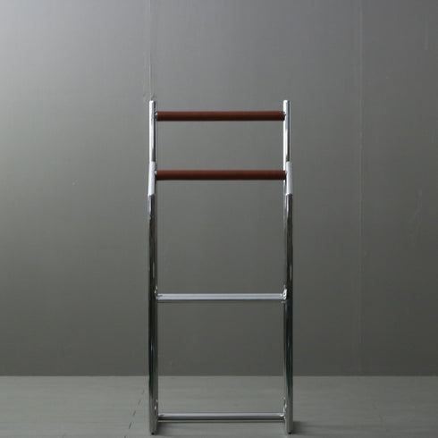 A167 スタンドラック 金属製 什器 高さ116㎝ 幅50㎝ 奥行30㎝