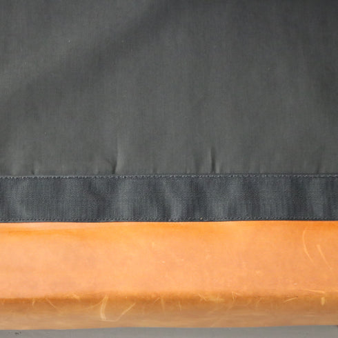 C176 オットマン ソファ レザー 高さ38㎝ 幅75㎝ 奥行64㎝